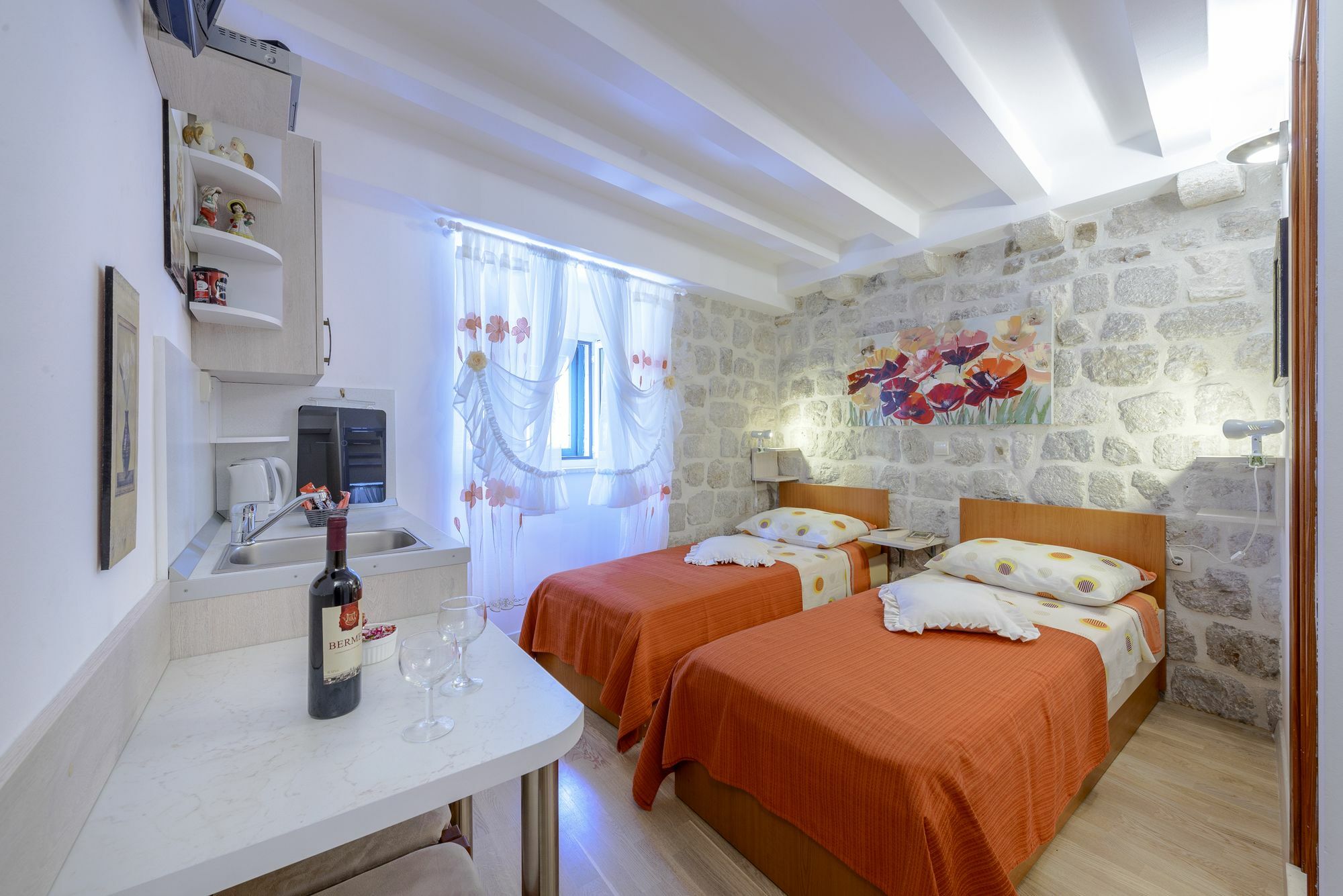 Pensión Stradun 3*