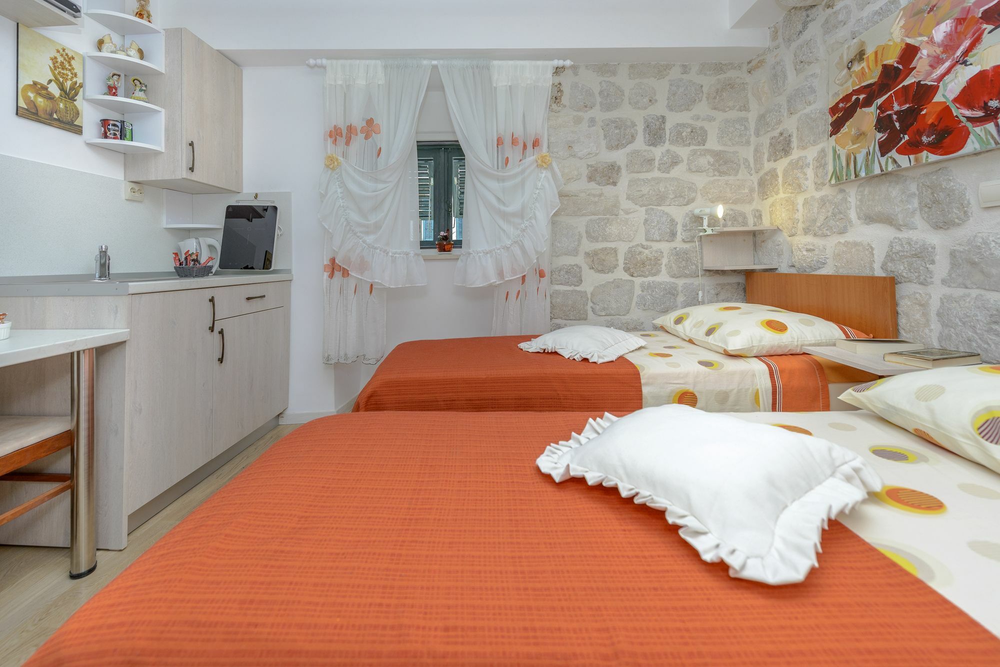 Gostinjska kuća Studio Stradun 3*